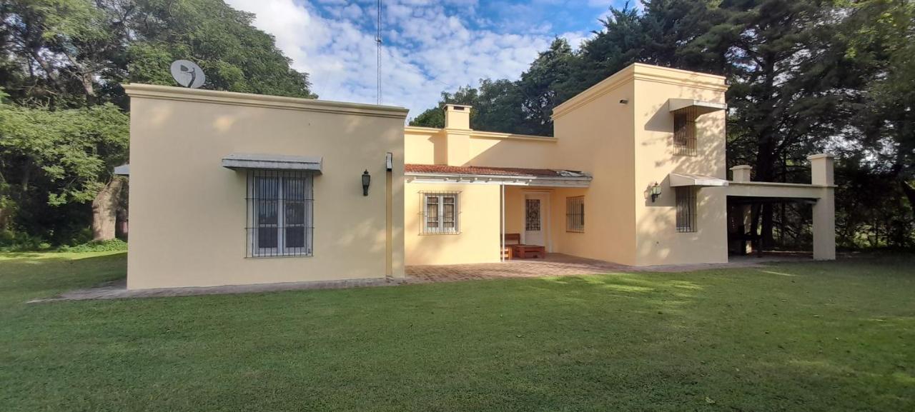 El Tramway Casa Antigua De Campo Bed and Breakfast San Antonio de Areco Εξωτερικό φωτογραφία